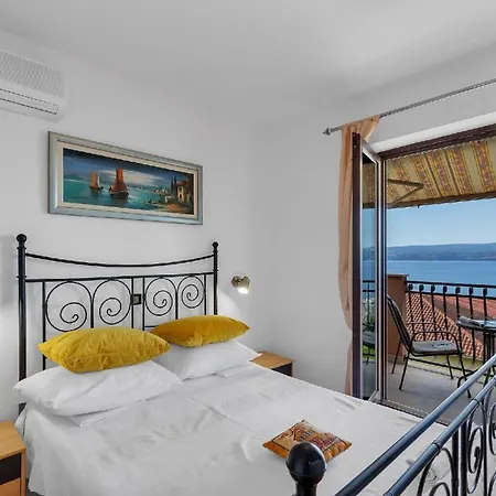 Gaestezimmer Fuer Zwei Personen Mit Balkon * Duce